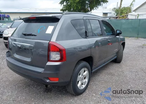 2016 Jeep Compass Sport z USA, uszkodzony, nr VIN 1C4NJCBA5GD575109